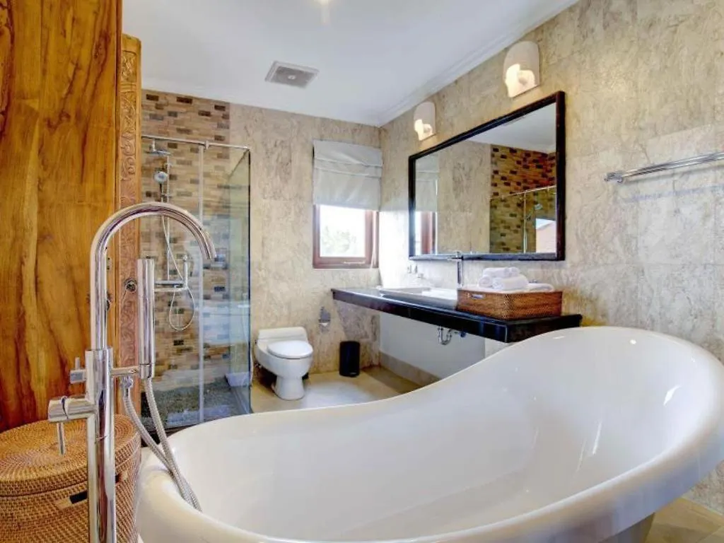 Hastinapura Residence Jimbaran Πανσιόν